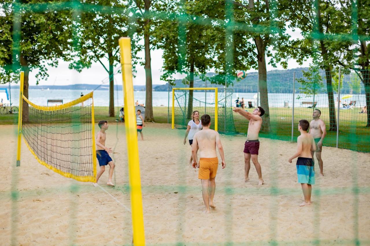 Balatontourist Fuered Camping & Bungalows 블로톤퓌레드 외부 사진